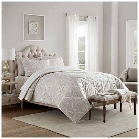 Contact information for llibreriadavinci.eu - Shop online at Costco.com for a great selection of cozy comforters, everything from goose down to entire comforter sets!